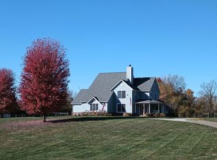 4562 Gale Rd, Granville, OH 43023