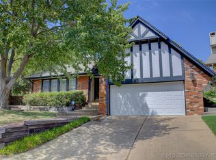 6609 S New Haven Ave, Tulsa, OK 74136