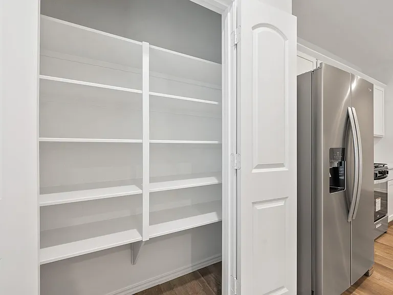 3085 Emerald Ocean Dr — Photo 18