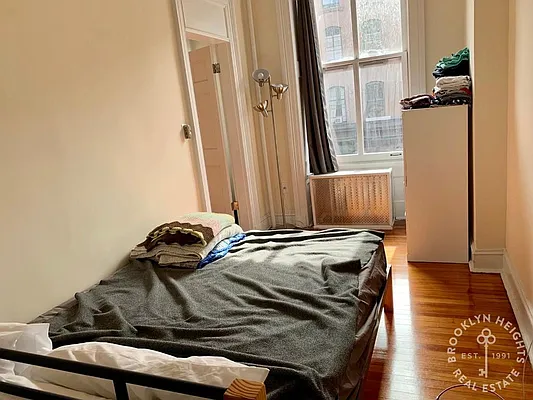 Rented by Brooklyn Heights Real Estate Inc | media 5