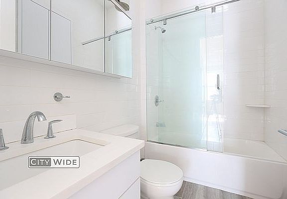 4th image of 8 W 9th St APT 7