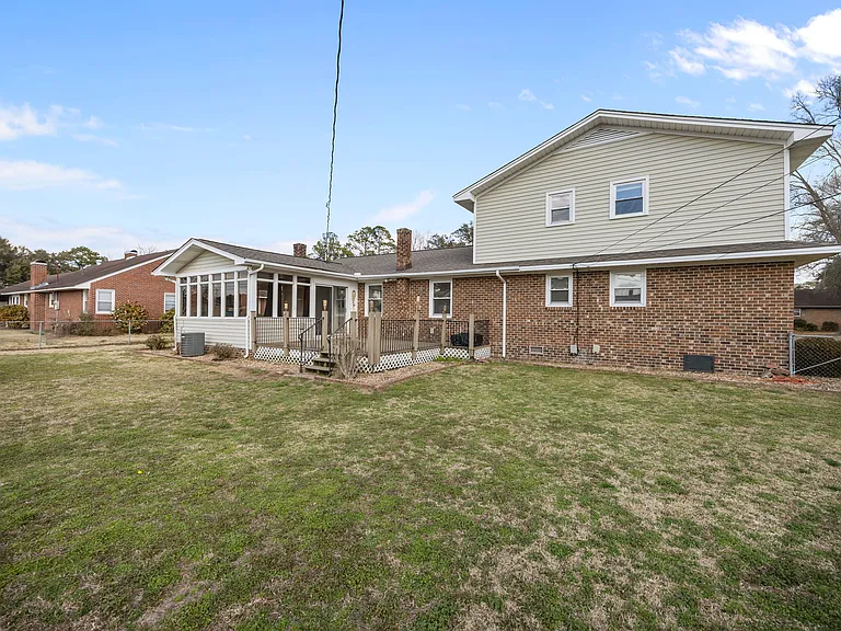 4130 Terrace Dr — Photo 48