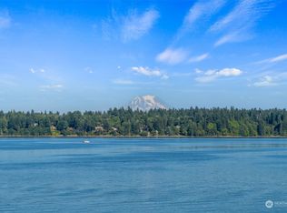 3528 Country Club Dr NW, Olympia, WA