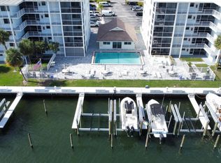 108 Paradise Harbour Blvd APT 308, North Palm Beach, FL 33408