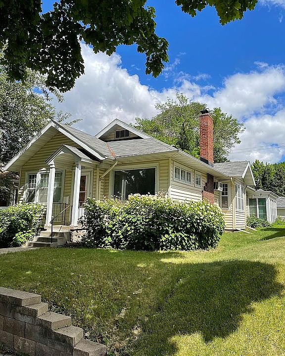 1st image of 2051 Randolph Ave