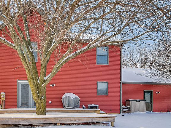 5th image of 59446 Peppermint Dr