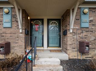 338 Hartman Ln, Saline, MI 48176