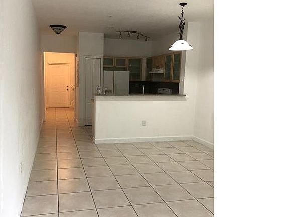 4th image of 17650 NW 73rd Ave APT 205