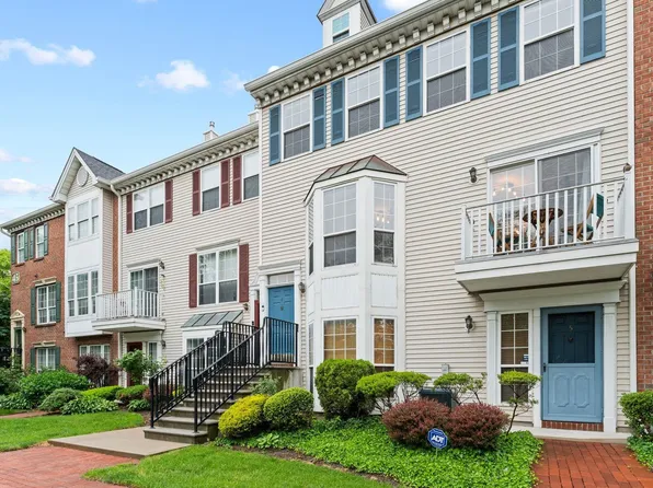 4 Persimmon Court image 23 of 40