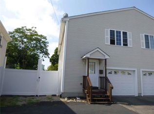 53 Darlingdale Ave, Pawtucket, RI 02861