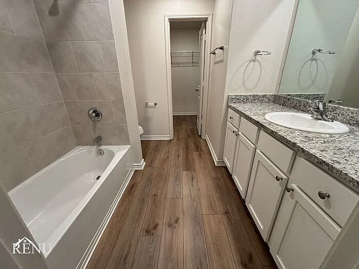 132 Stratton Ln — Photo 10