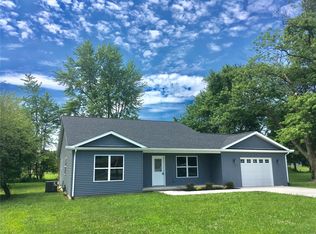 1010 E Columbia St, Litchfield, IL 62056