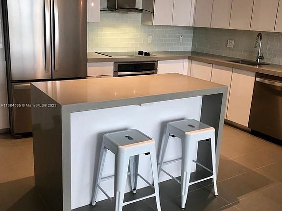 5th image of 1600 NE 1st Ave APT 2218