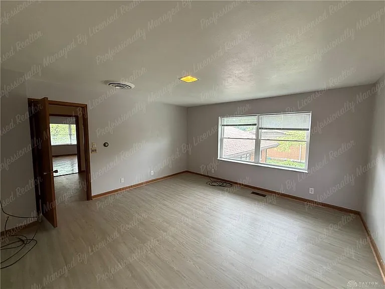 3776 Dorset Dr — Photo 24