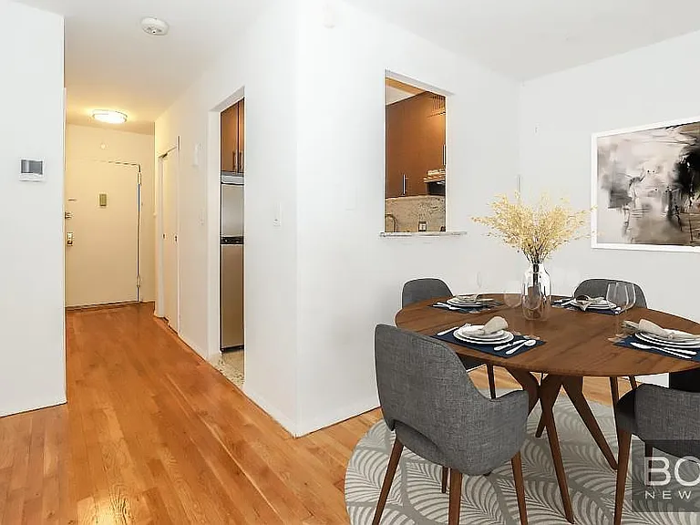 214 E 24th St #4B — Photo 2