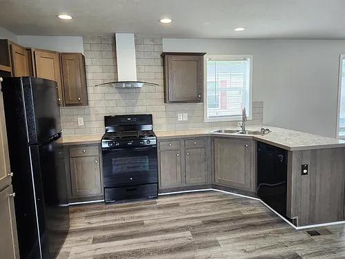 46 Parakeet Hill Dr #169 Photo 1