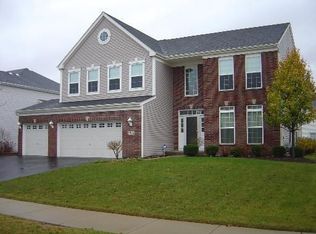 1704 Trails End Ln, Bolingbrook, IL 60490