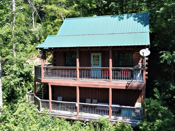 631 Slatyfork Village Ln, Slatyfork, WV 26291