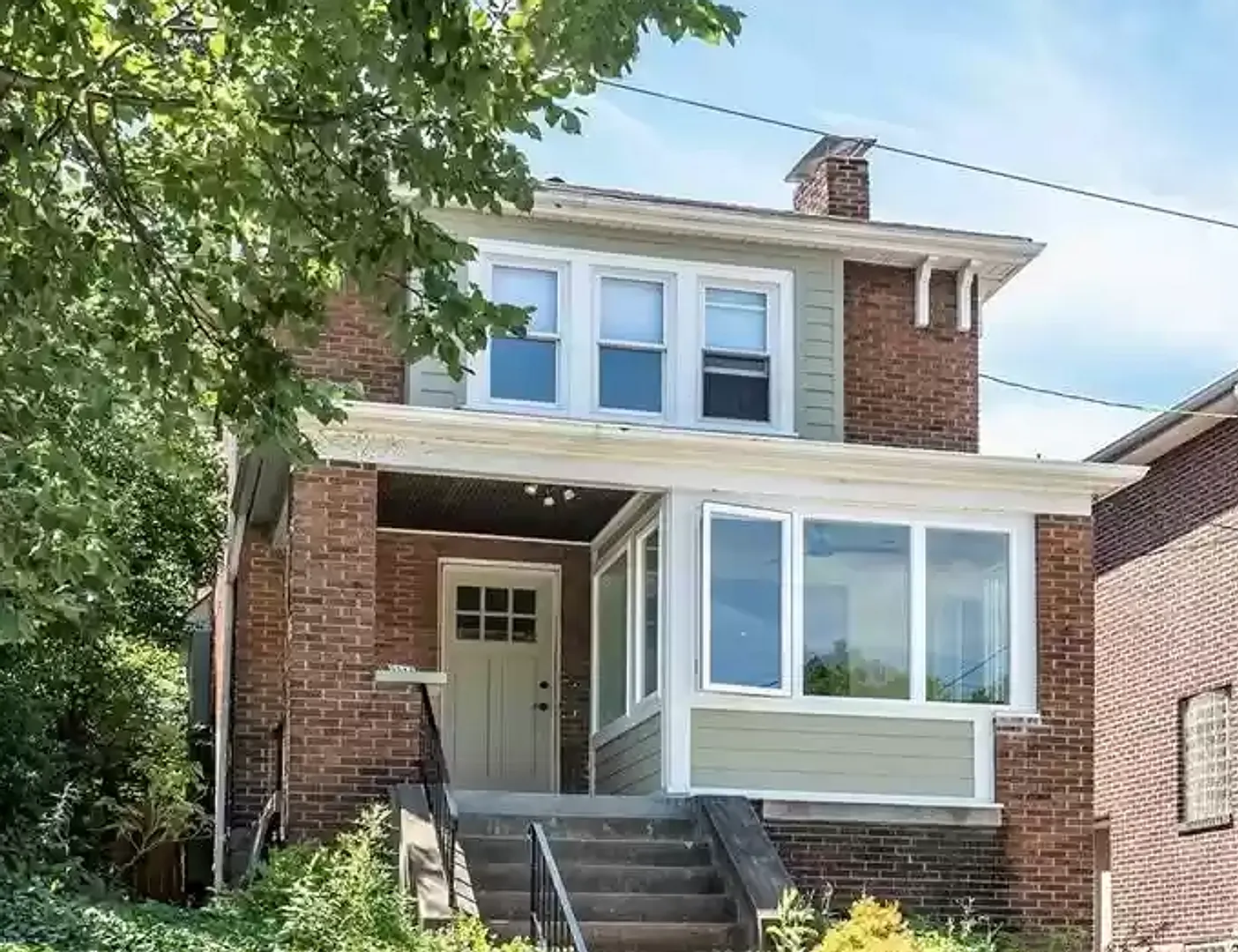 Must See 3 BD/ 2 BA located in Squirrel Hill Available 8/1/2026 — Photo 4