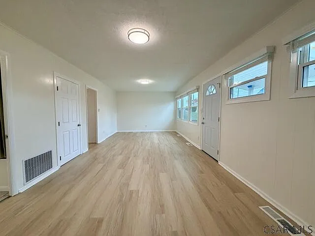 102 Elsie Dr — Photo 12