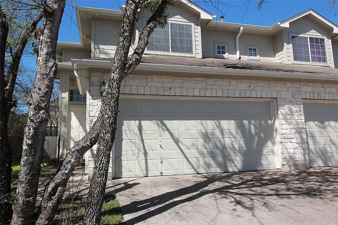 3 bed, 3.5 bath, 1396 sqft, $1,750 — Photo 2