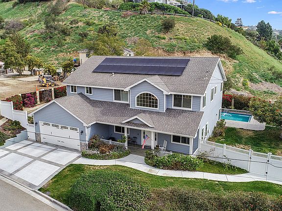 2nd image of 500 Marissa Ln