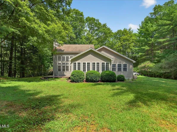 20 Lester Lane, Middle Grove, NY 12850