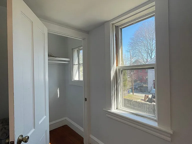 64 Dexter St #2R — Photo 7
