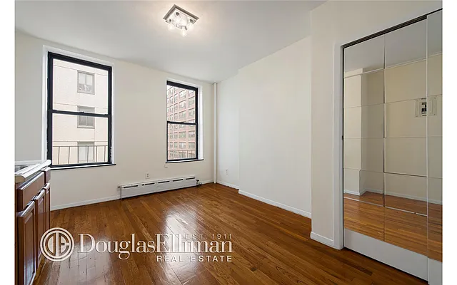 Rented by Douglas Elliman | media 20