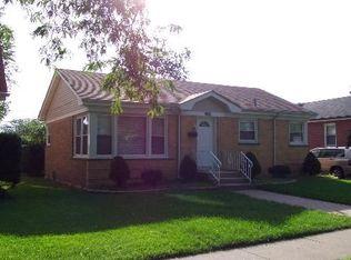 10219 S Central Park Ave, Evergreen Park, IL 60805