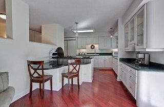 5th image of 111 S Baybrook Dr Unit 213
