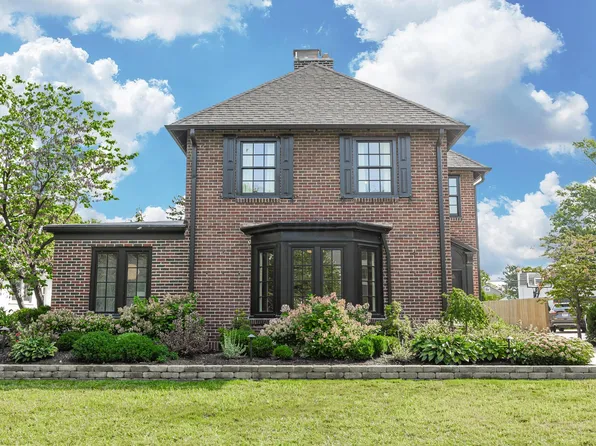 1684 Cambridge Blvd, Columbus, OH 43212