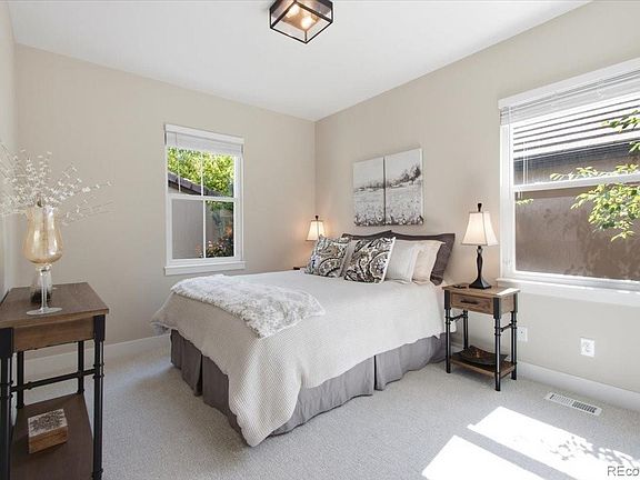 5th image of 5083 Hidden Pond Place