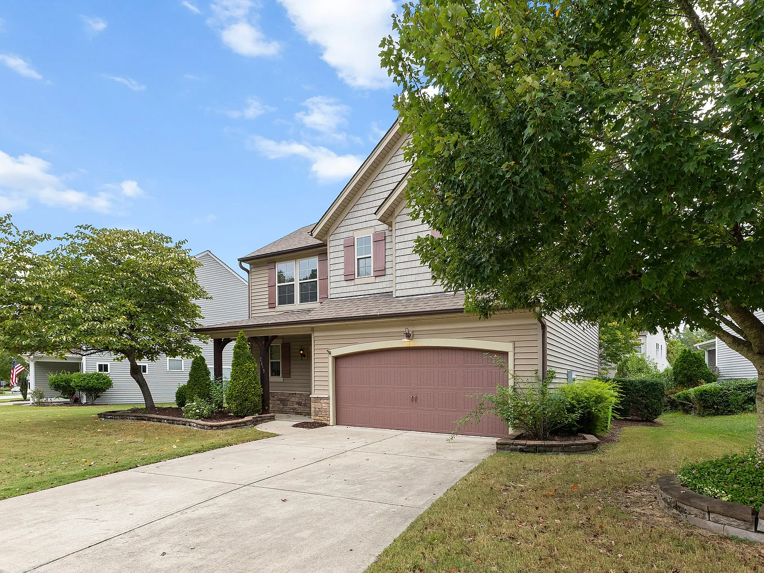 3B 2.5ba home +loft w/fenced back yard. — Photo 4