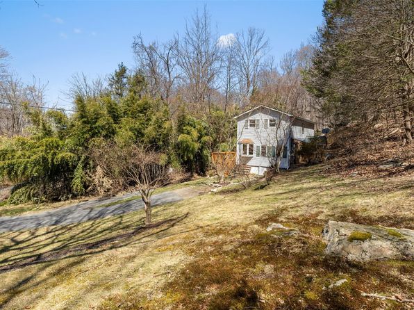 328 Cascade Road, Warwick, NY 10990