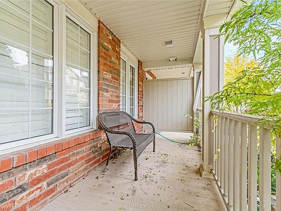 4th image of 937 Brassard Cir