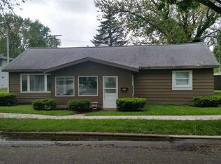 207 N Lake St, Syracuse, IN