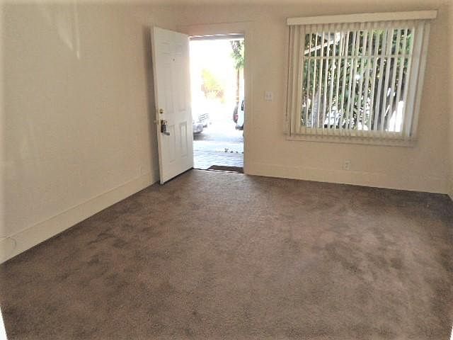 1st image of 627 Bradbury Ave