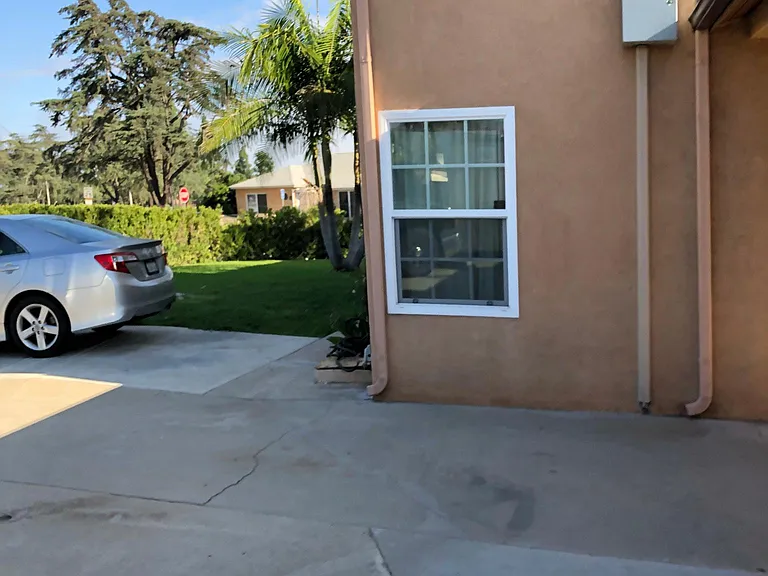 2502 W Via Corona #1/2 — Photo 87