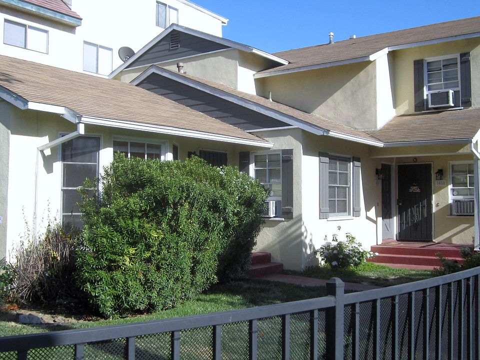 UNIT HAS ONLY 1 SHARED WALL