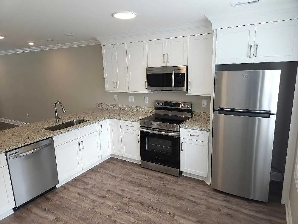 2 bed, 2.5 bath, 1100 sqft, $1,695 — Photo 4