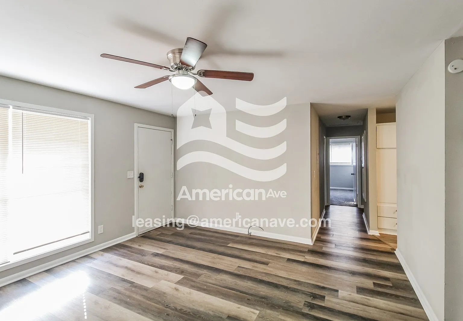 3 bed, 1.0 bath, 1000 sqft, $1,535 — Photo 2