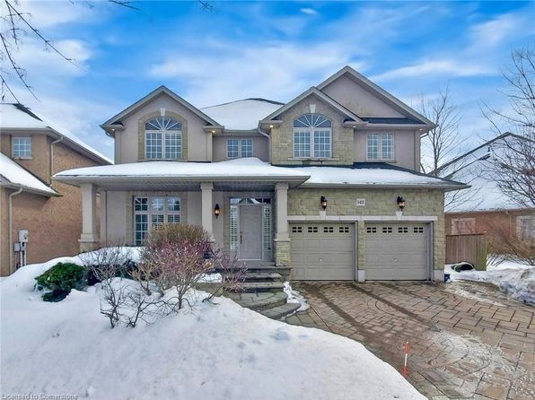 148 Tollgate Dr, Hamilton, ON L9G 5C8