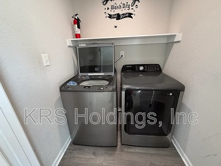 125 Charlotte Ave — Photo 14