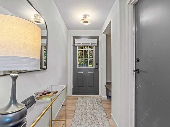 4th image of 140 S Point Dr NW #16