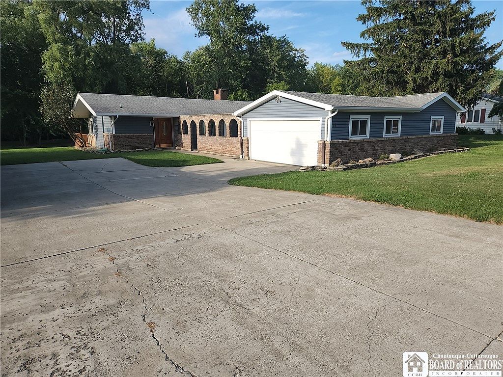 7577 Seel Acre, Dunkirk, NY 14048 Zillow