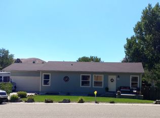 102 Mountain View Dr, Horseshoe Bend, ID 83629