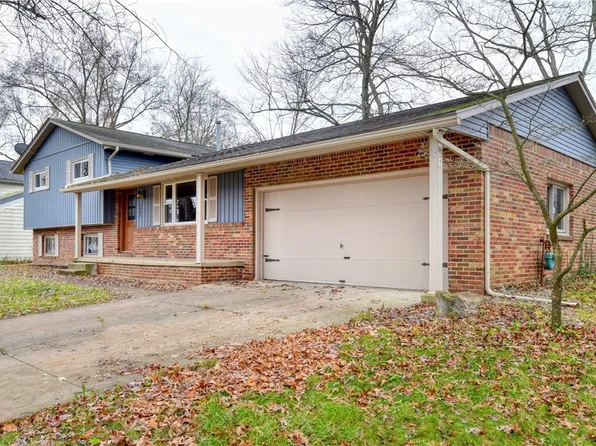 2485 Crestview Ave, Alliance, OH 44601