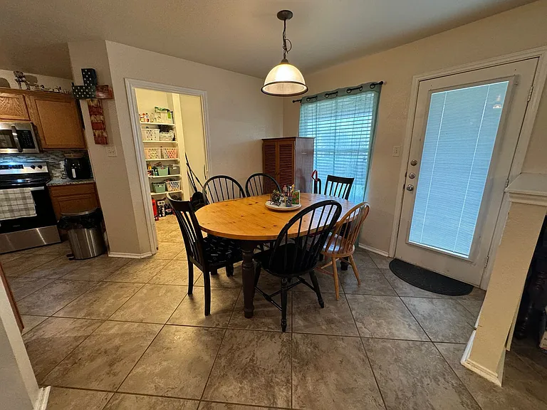 5203 Causeway Ct — Photo 7
