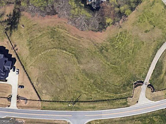 5th image of 2730C Camp Branch Rd